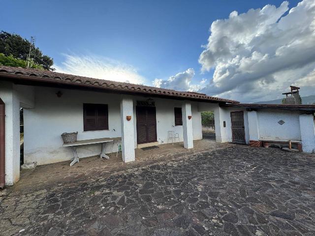 Mansion in Via Vecchia di Napoli, Velletri - Photo 1