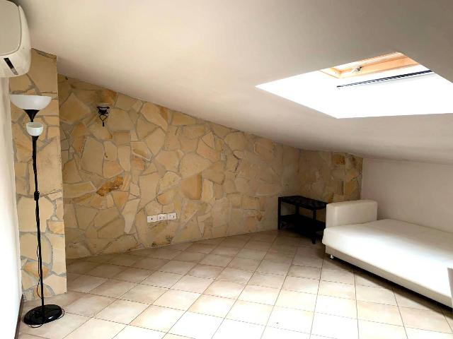 Penthouse in {3}, Via Circonvallazione - Photo 1