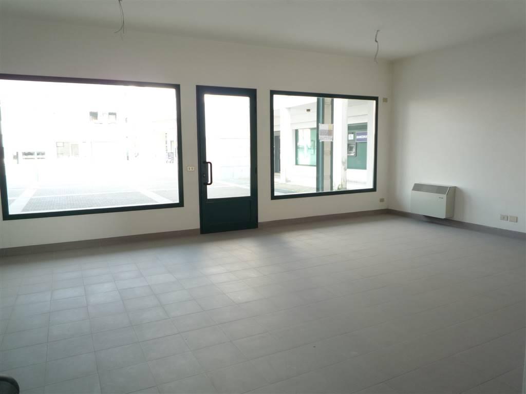 Negozio in Via Roma, Pasiano Di Pordenone, {3} - Foto 2