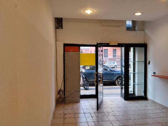 Geschäft in Via Carlo Dolci 56, Milano - Foto 1