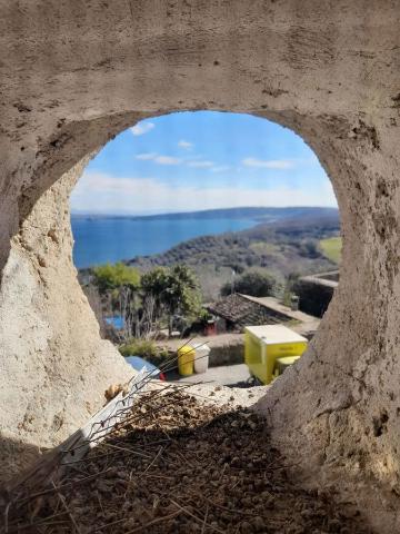 Warehouse in Belvedere della Sentinella, Bracciano - Photo 1