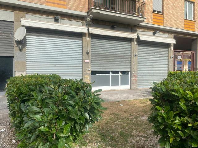 Bar in , Terni, {3} - Foto 1