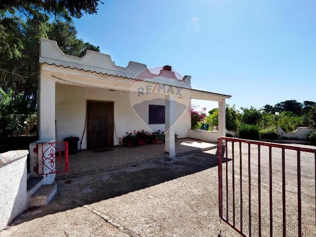 Mansion in Strada Porcile 37, Martina Franca - Photo 1