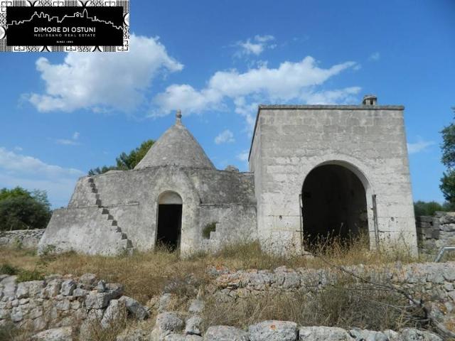 Country house or cottage, Ostuni - Photo 1