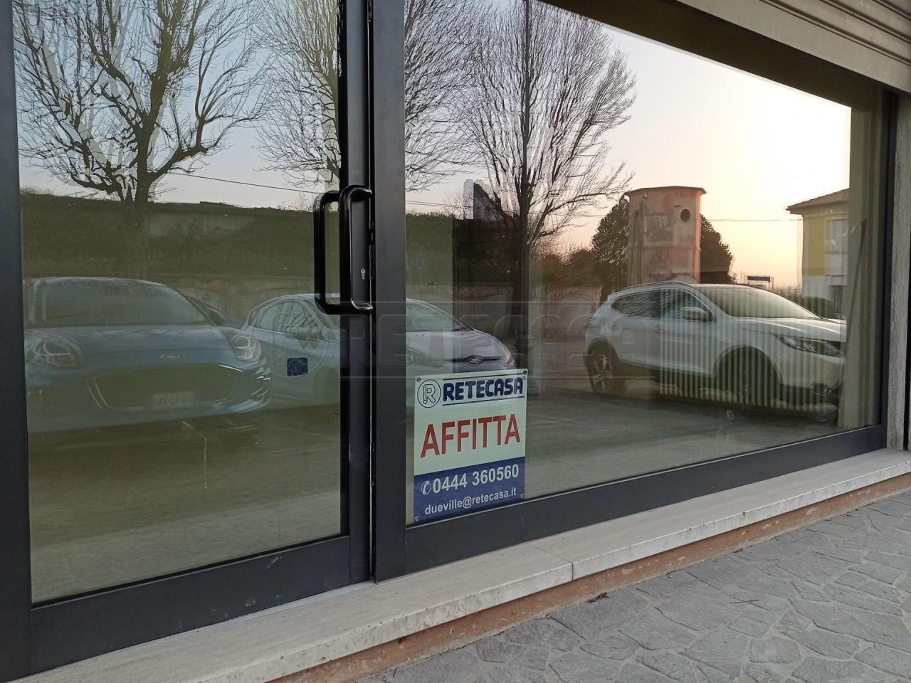 Palazzina commerciale in affitto a Dueville