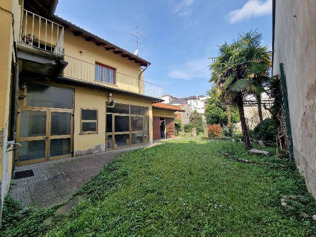 Mansion in Via Cesare Battisti 4, Cesano Maderno - Photo 1