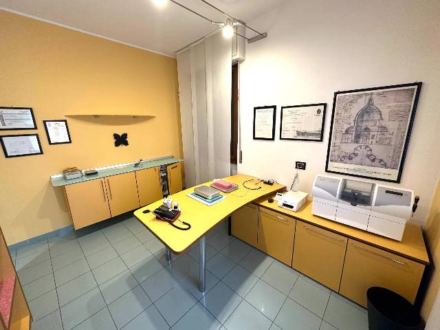 Shared office in Via Solferino, Cesano Maderno - Photo 1