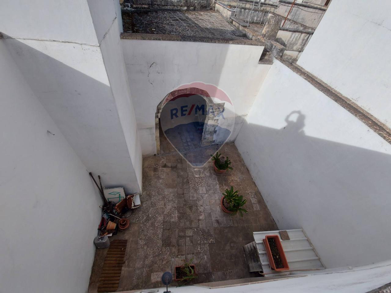 Appartamento in vendita a Castri Di Lecce