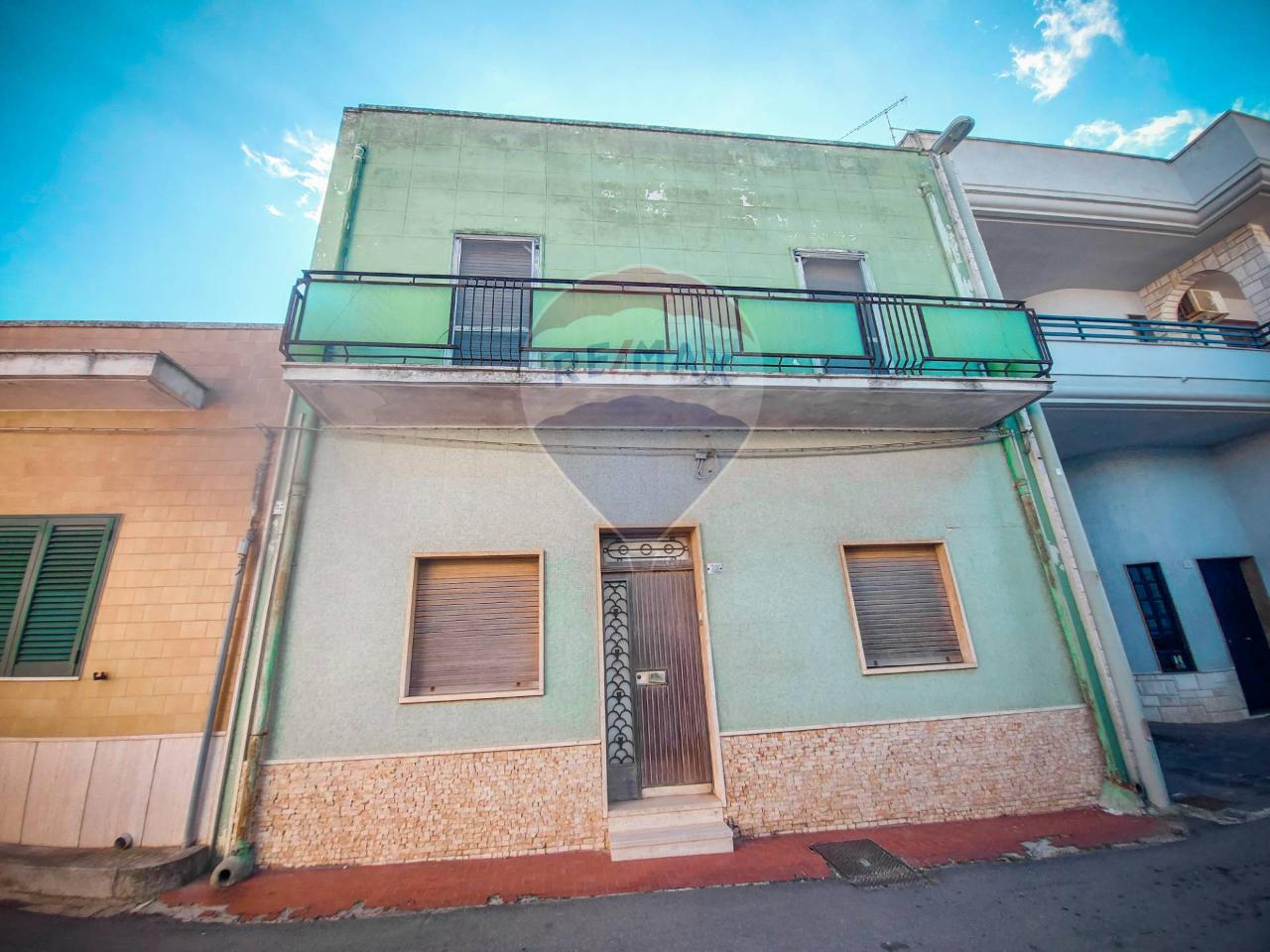 Casa indipendente in vendita a San Donato Di Lecce