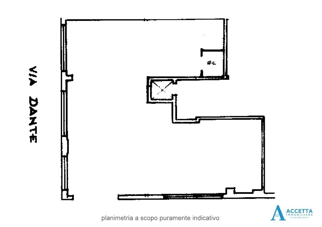Negozio in Via Duca di Genova 50, Taranto, {3} - Planimetria 1