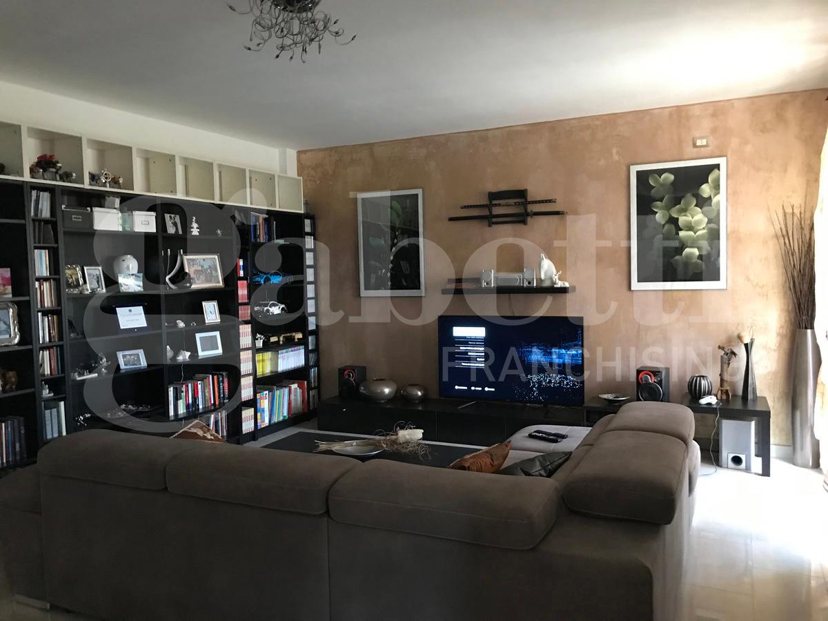 immagine annuncio 1 di 12