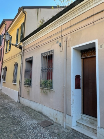 4-room flat in Via Voltacasotto, Ferrara - Photo 1