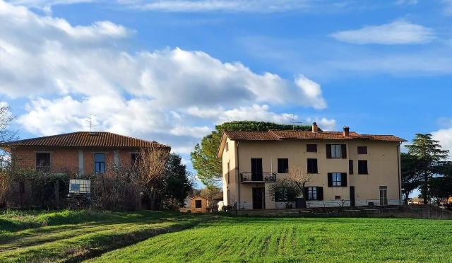 Villa in Via Alessandro Manzoni, Castiglione del Lago - Foto 1