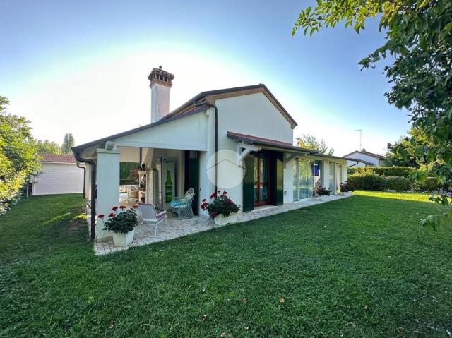 Villa in Via Ivone Grassetto, Jesolo - Foto 1