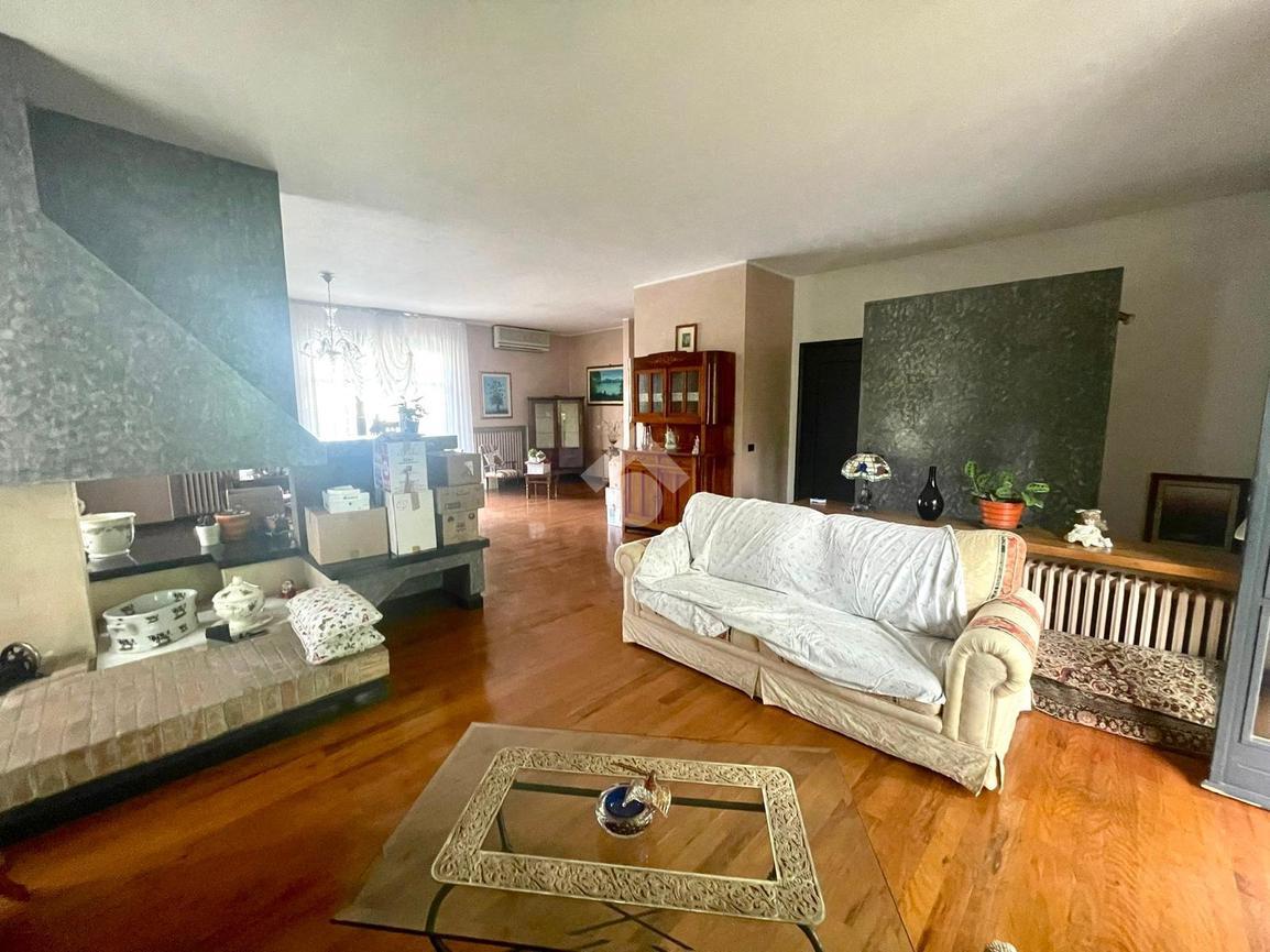 Villa in vendita a Fiorenzuola D'Arda