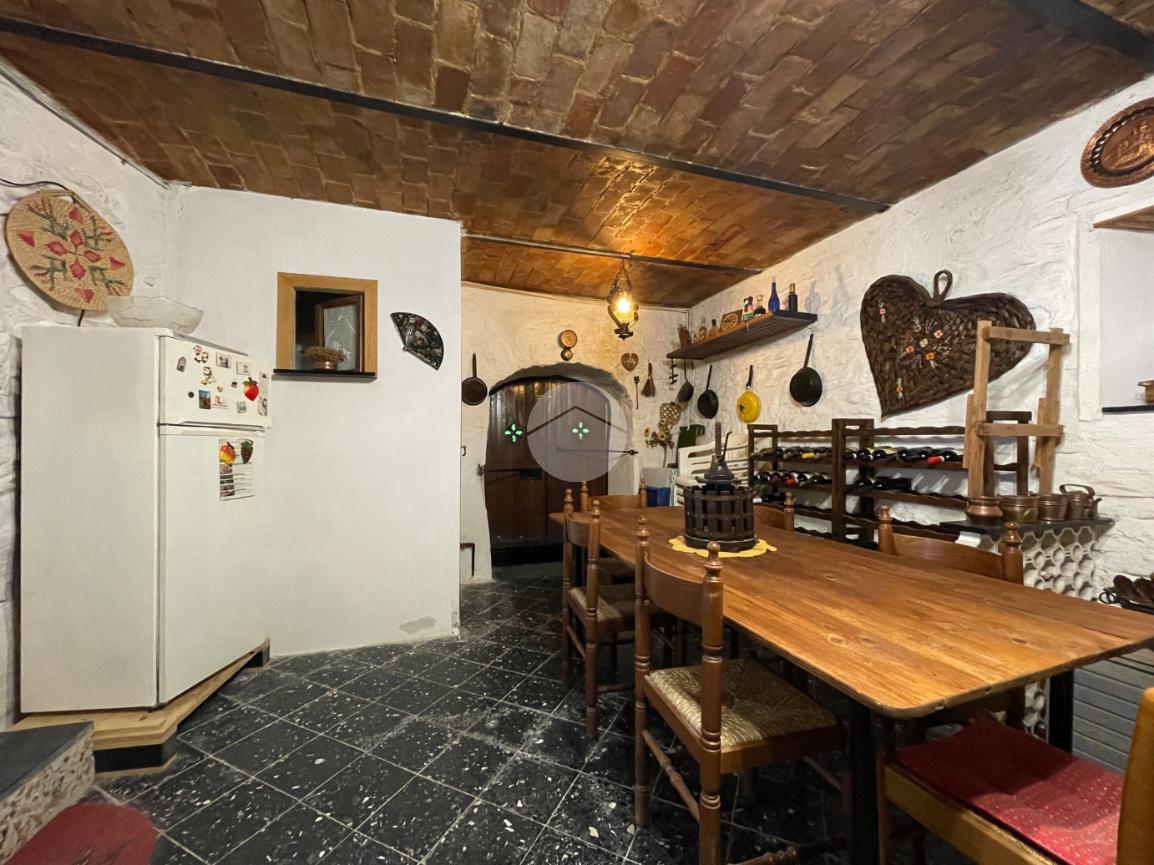 Casa indipendente in vendita a Castel Boglione