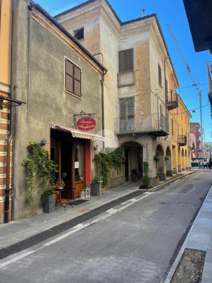 Palazzo in vendita a Nizza Monferrato