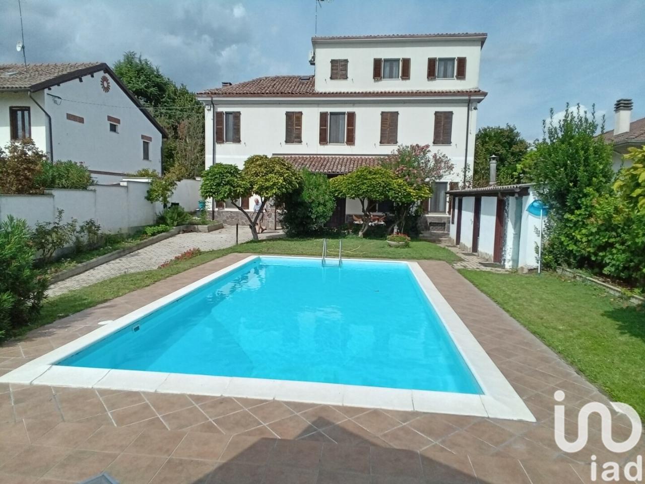 Villa in vendita a Rivarone