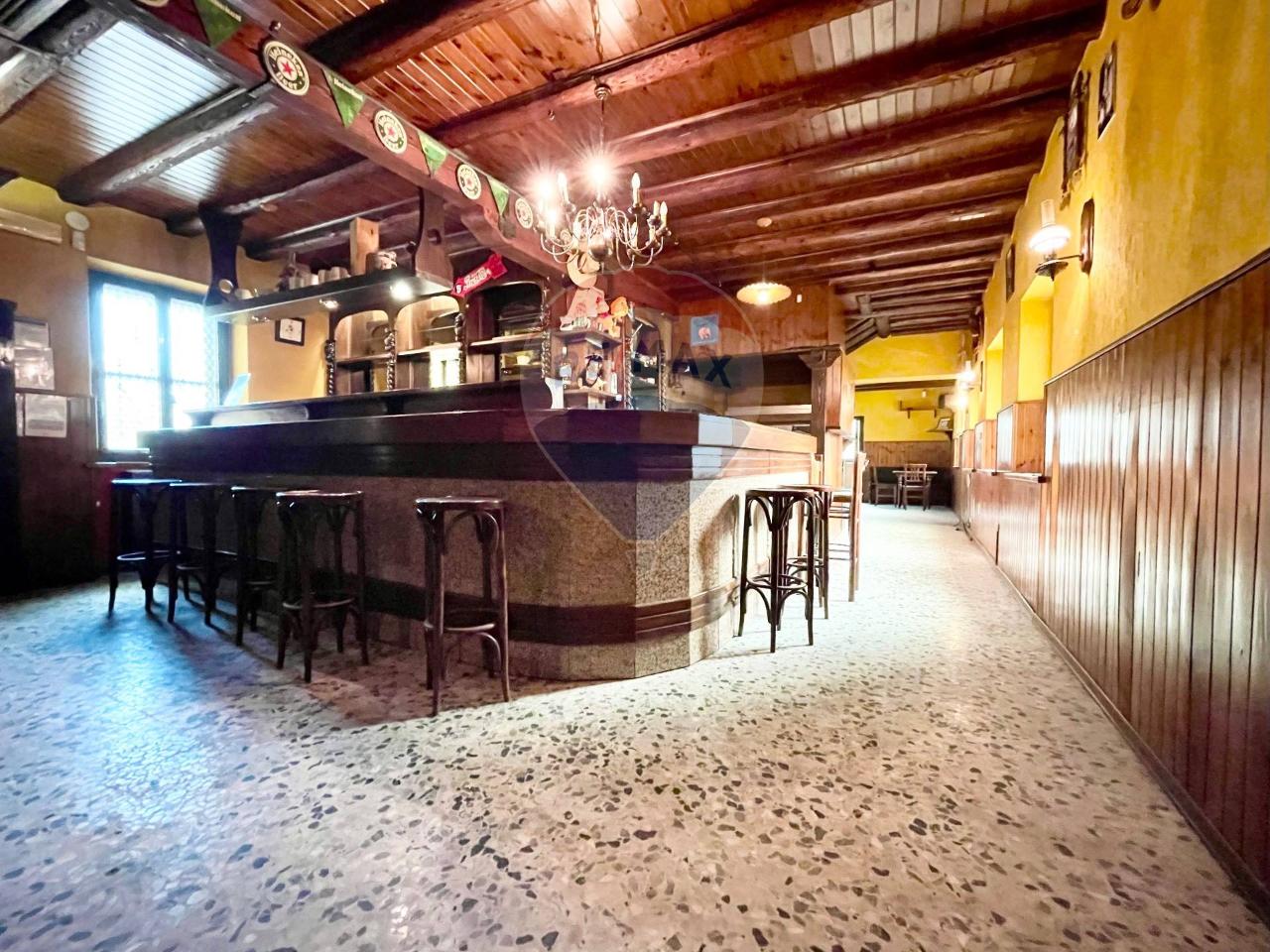 Negozio in Piazza Cinque Martiri 15, Pasian Di Prato, {3} - Foto 2