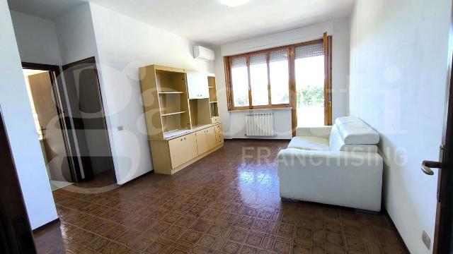 Dreizimmerwohnung in Via Calabria, Follonica - Foto 1