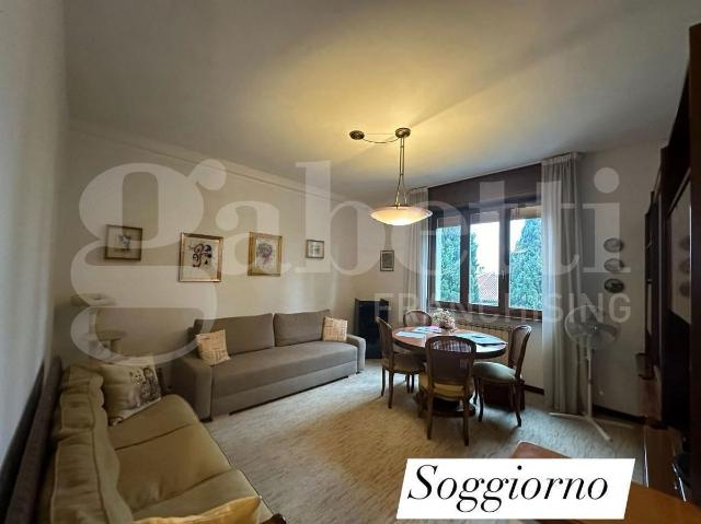 2-room flat in Via XXV Aprile  15, Inverigo - Photo 1