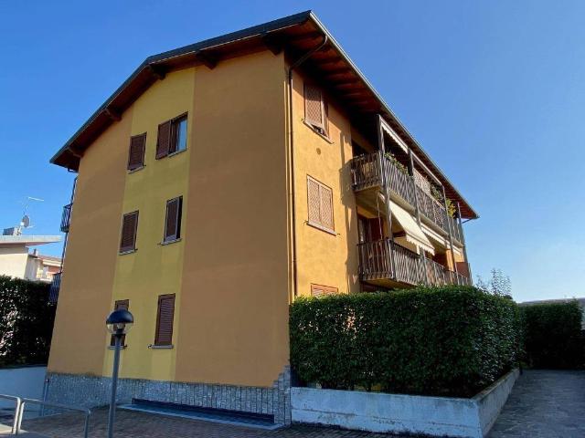 3-room flat in Via Alfredo Piatti, Mozzo - Photo 1