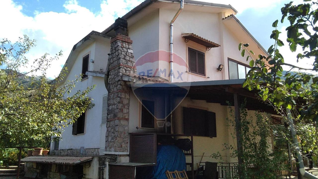 Villa in vendita a Itri