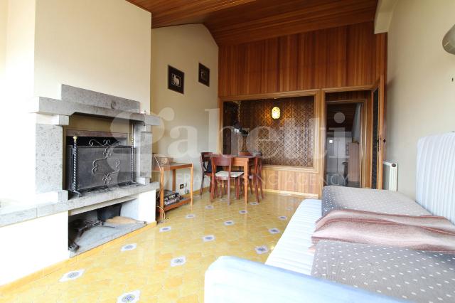 3-room flat in Via Antonella d'Aquino 42, Castel di Sangro - Photo 1