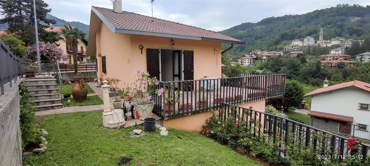 Villa a schiera in vendita a Sant'Omobono Terme