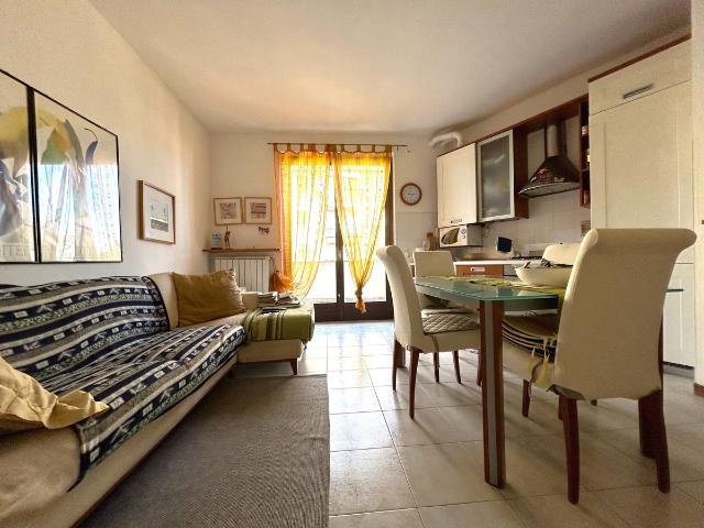 2-room flat in Via Leopardi, Cornate d'Adda - Photo 1