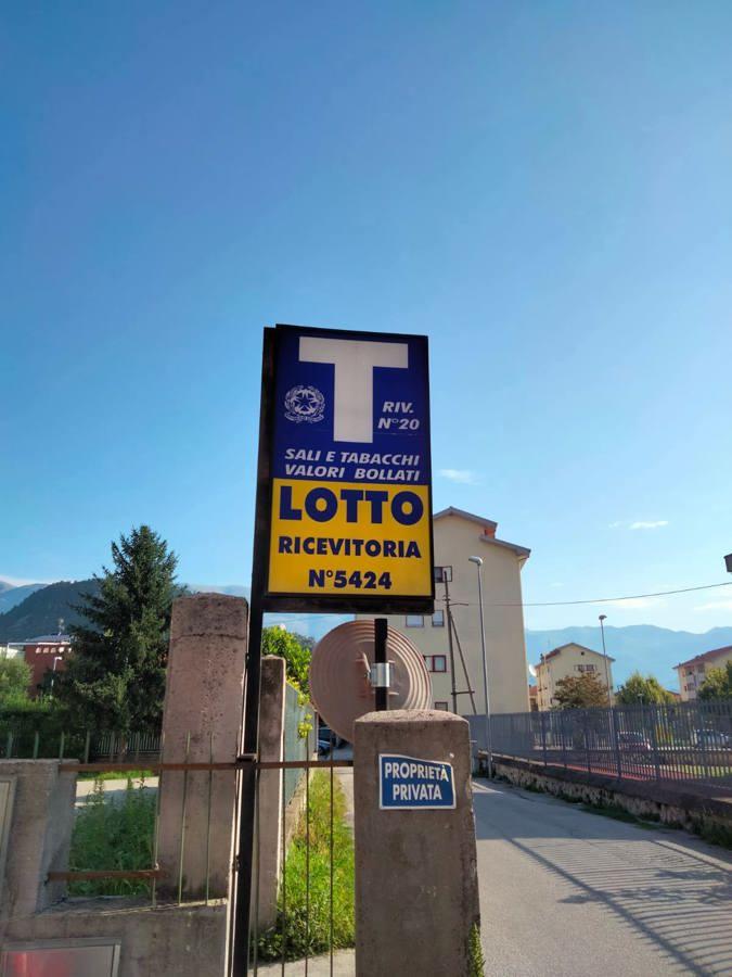 Esercizio commerciale in Via Salceto 1, Sora - Foto 1