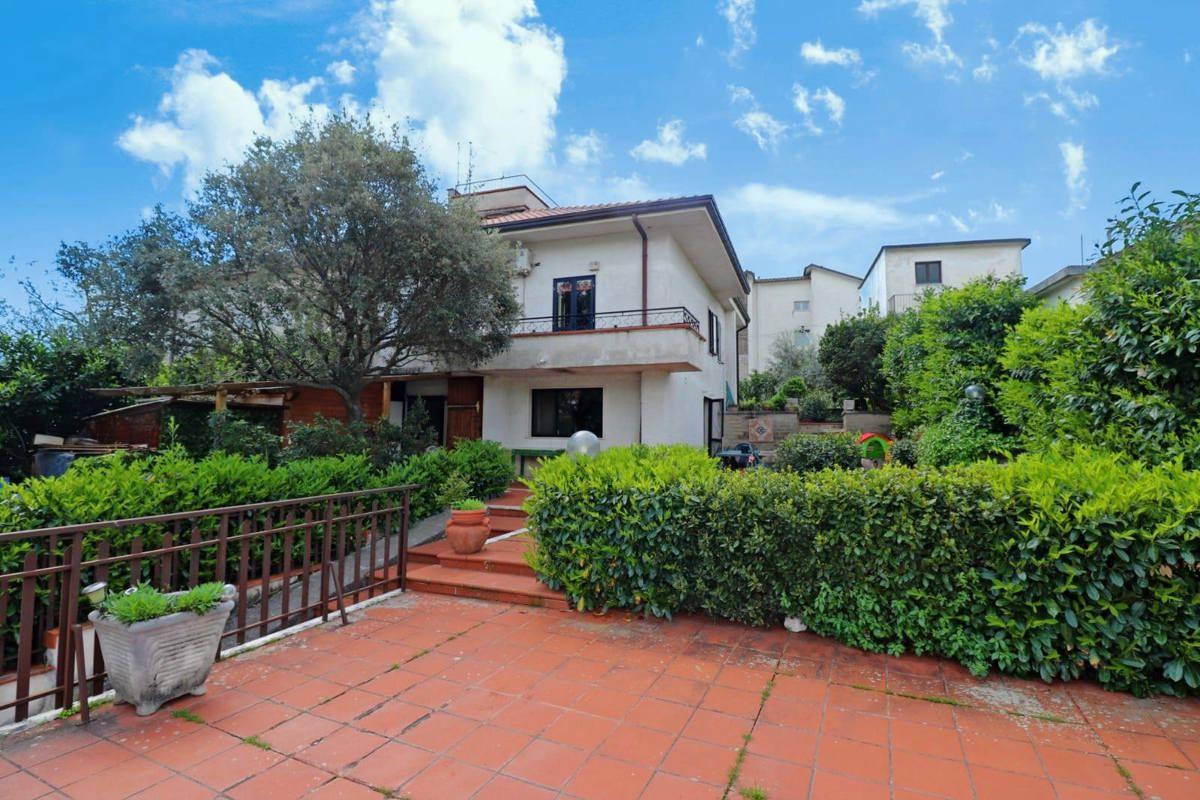 Villa a schiera in vendita a Campoli Appennino
