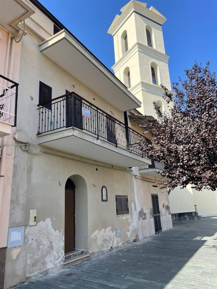 Appartamento in vendita a Castel Volturno