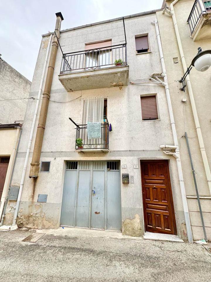 Casa indipendente in vendita a Chiusa Sclafani