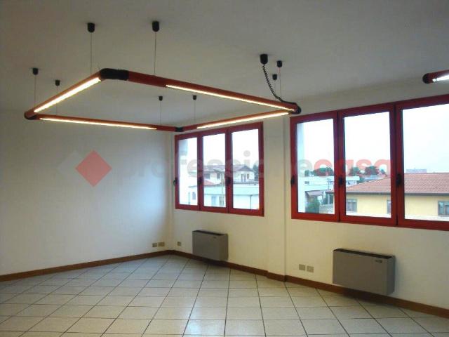 Office in Via Kolbe Snc, Ponte San Nicolò - Photo 1