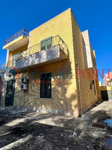 Detached house in Via Giovanni Gentile 3, Lecce - Photo 1