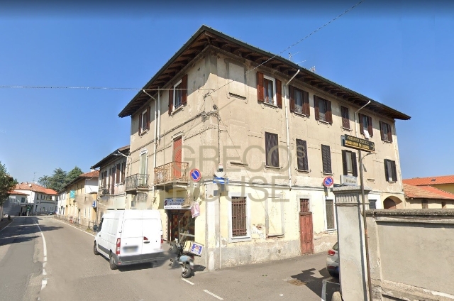 3-room flat in Via XX Settembre, Castano Primo - Photo 1