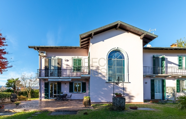 Villa in Via Idroscalo, Sesto Calende - Foto 1