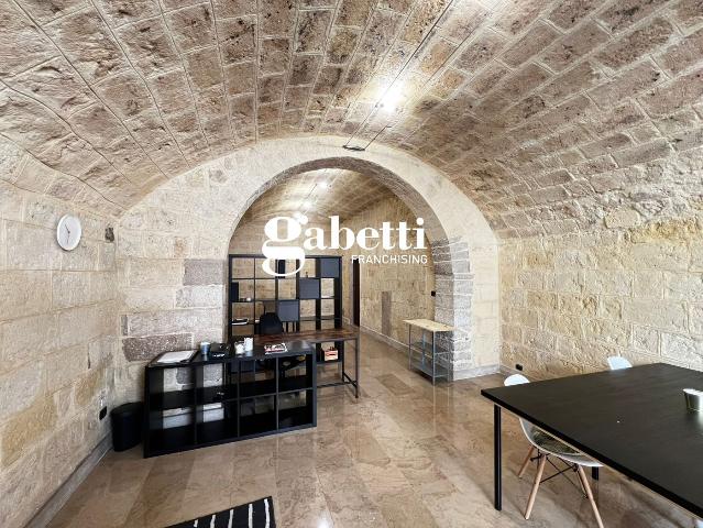 One-room flat in Via Festa Campanile, Trani - Photo 1