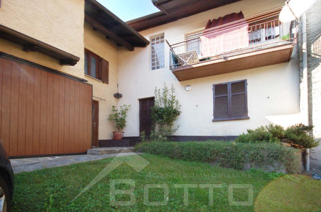 3-room flat in Vicolo delle Scuole, 3, Omegna - Photo 1