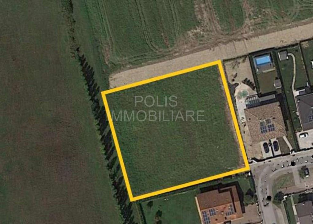 Terreno edificabile residenziale in vendita a Mirandola