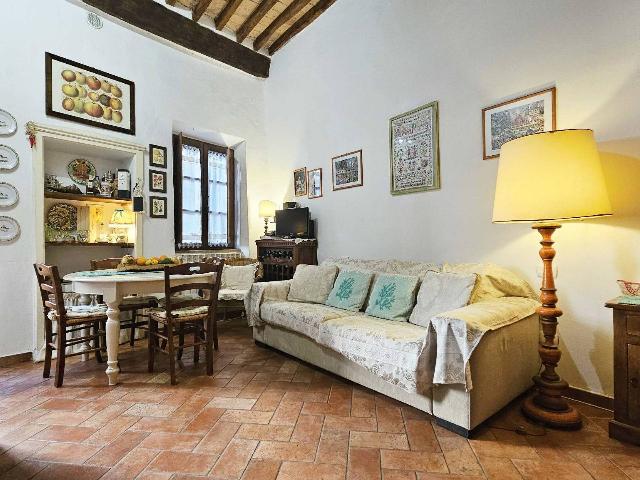 2-room flat in Via Palestro, San Gimignano - Photo 1