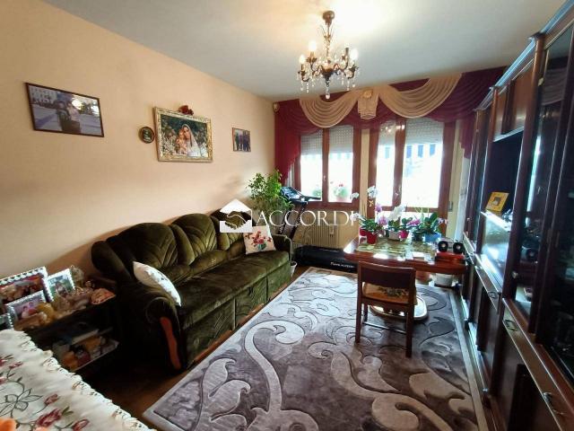 4-room flat in Piazza del Fante, Conegliano - Photo 1