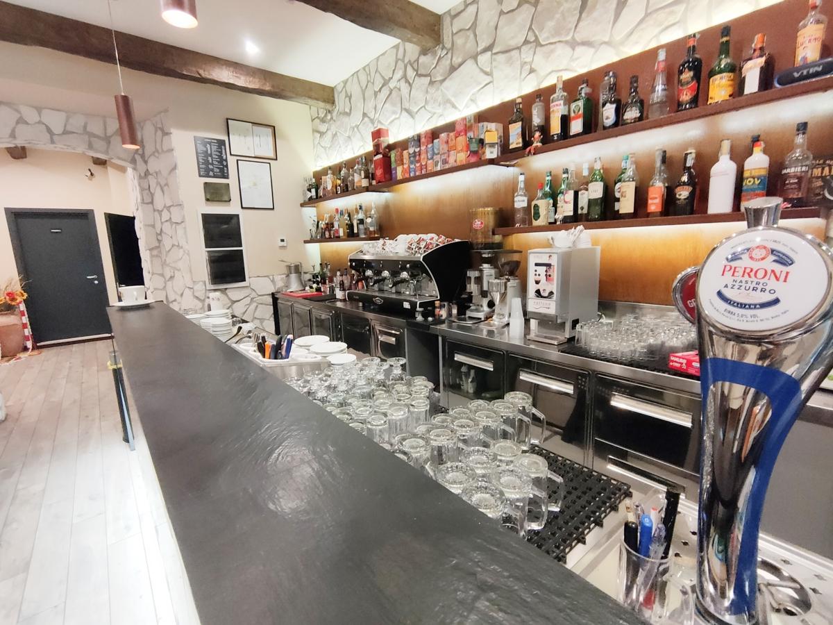 Bar in vendita a Rocca Di Mezzo