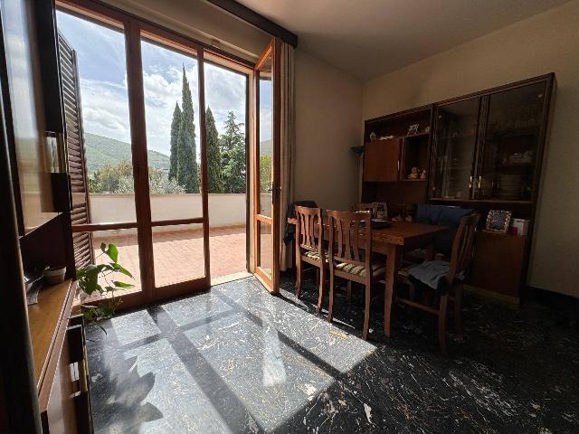 Terraced house in Viale Fratelli Cervi, Prato - Photo 1