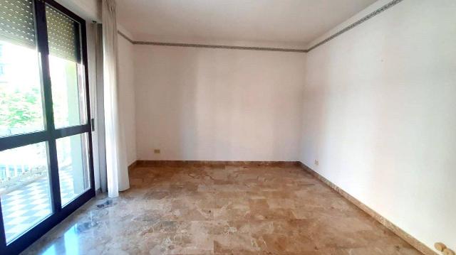 Vierzimmerwohnung in Viale Giuseppe di Vittorio 60, Chianciano Terme - Foto 1