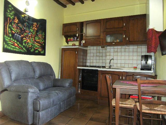 2-room flat, Sarteano - Photo 1