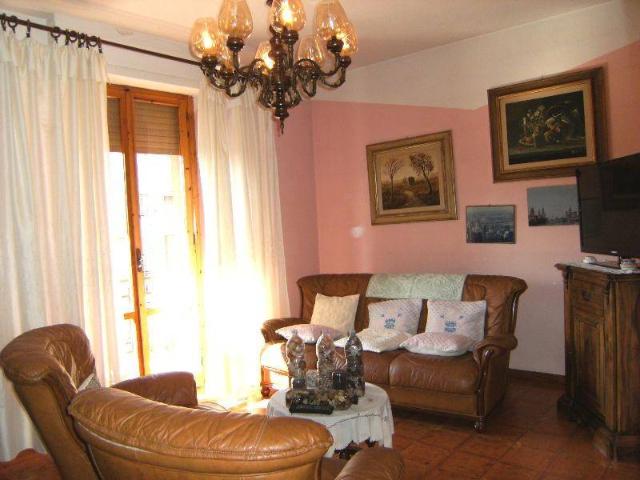 Dreizimmerwohnung in Via Piave 10, Chiusi - Foto 1