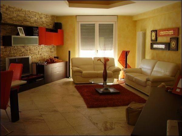 Apartament in {3}, Via Aosta - Photo 1