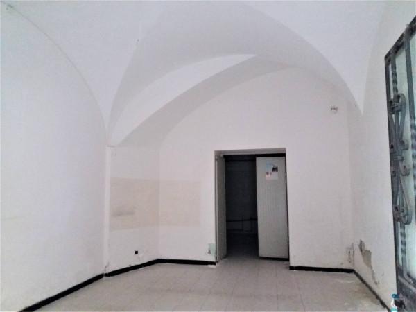 Negozio in Via Bonaccorsi 14, Ascoli Piceno, {3} - Foto 1